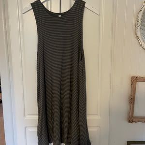 RVCA T-Shirt Dress With Pockets